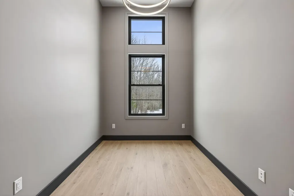 448 Blackstrap Road Falmouth ME 04105