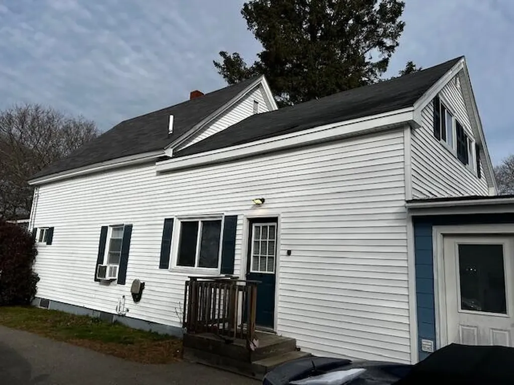 92 Lafayette Street Calais ME 04619