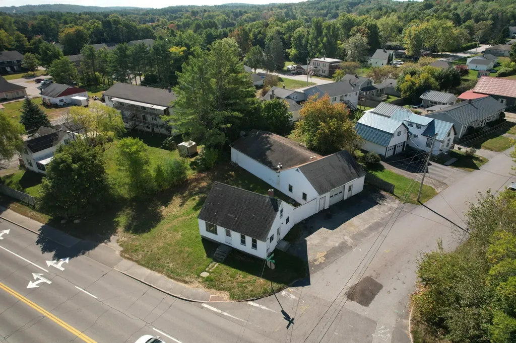 947 Sabattus Street Lewiston ME 04240