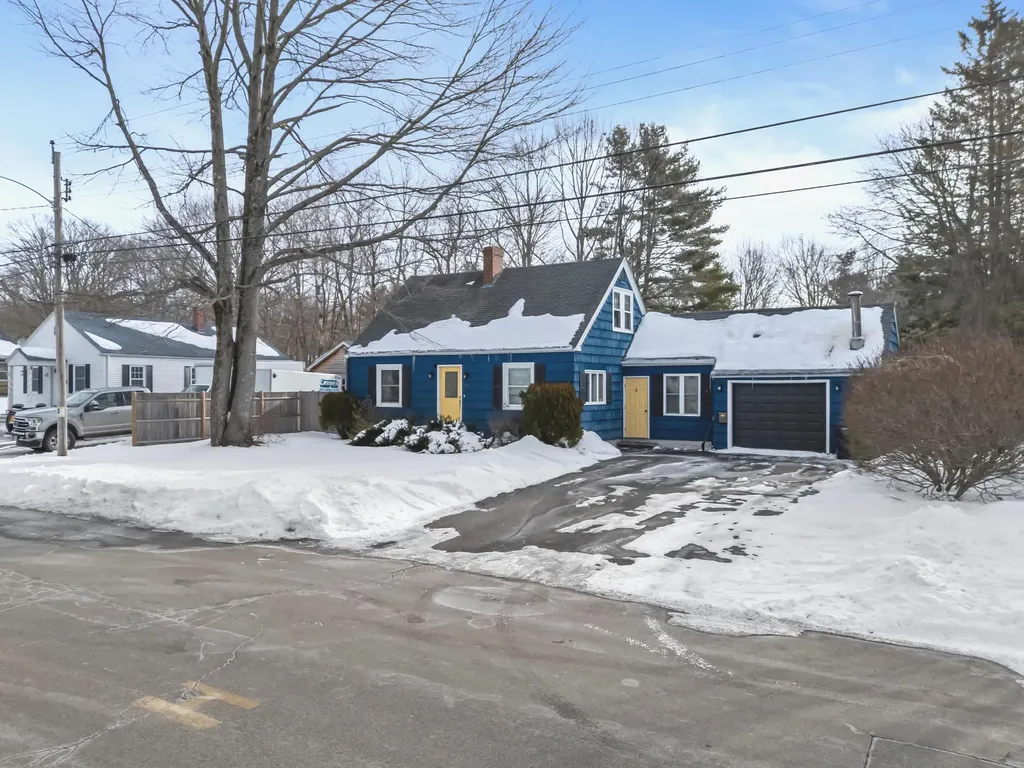 37 Westmore Avenue Biddeford ME 04005