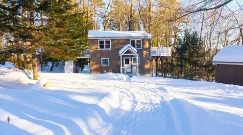 11 Top Hill Road Bridgton ME 04009