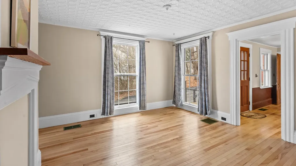 64 Penobscot Street Orono ME 04473