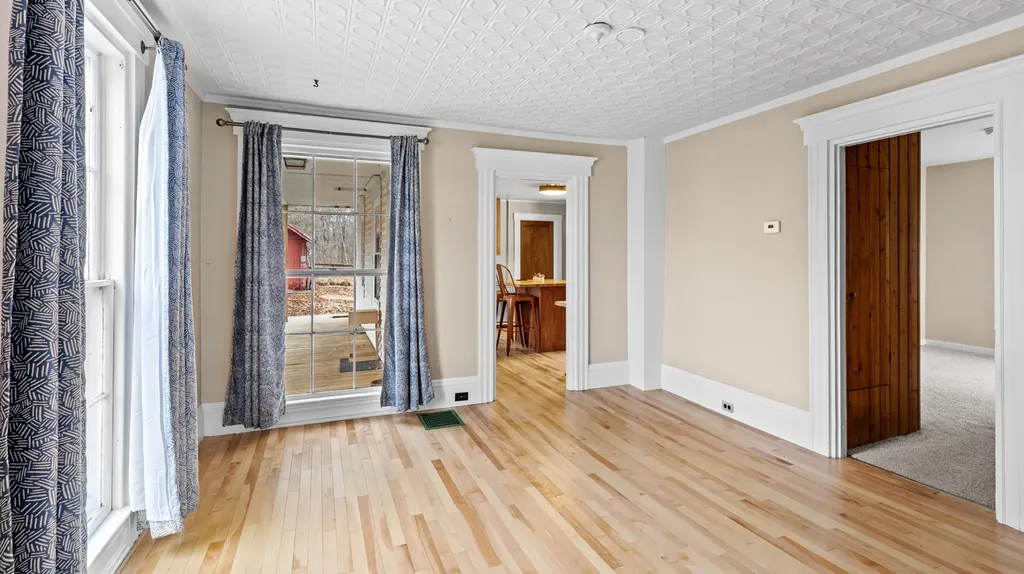 64 Penobscot Street Orono ME 04473