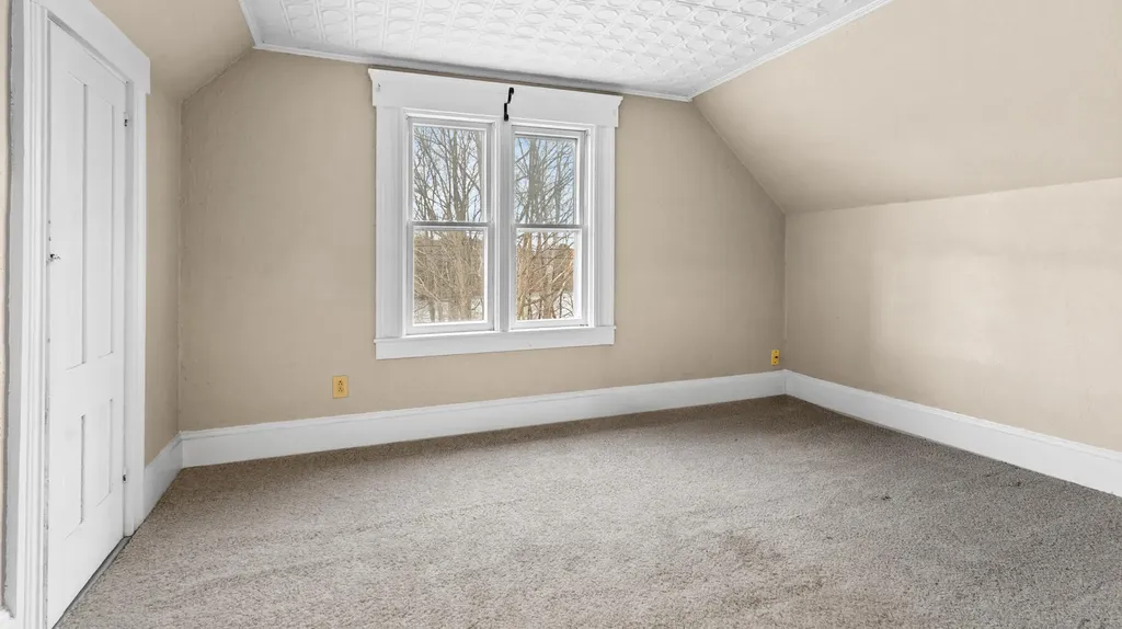 64 Penobscot Street Orono ME 04473