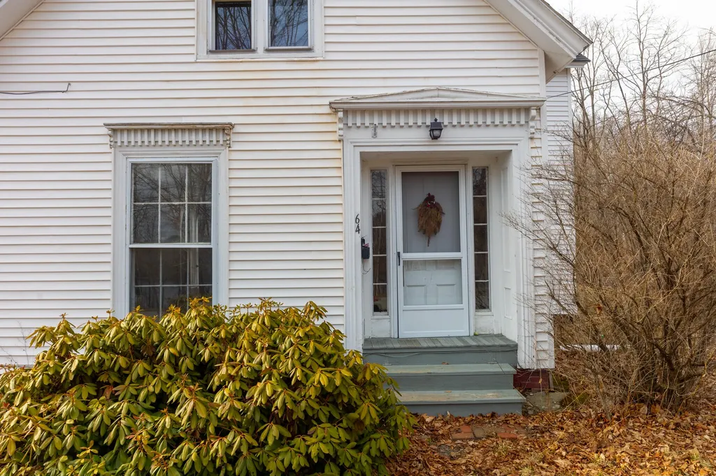 64 Penobscot Street Orono ME 04473