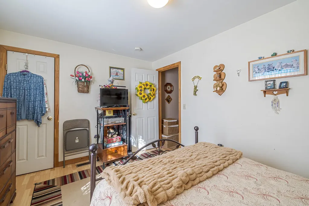 667 Bangor Road Ellsworth ME 04605