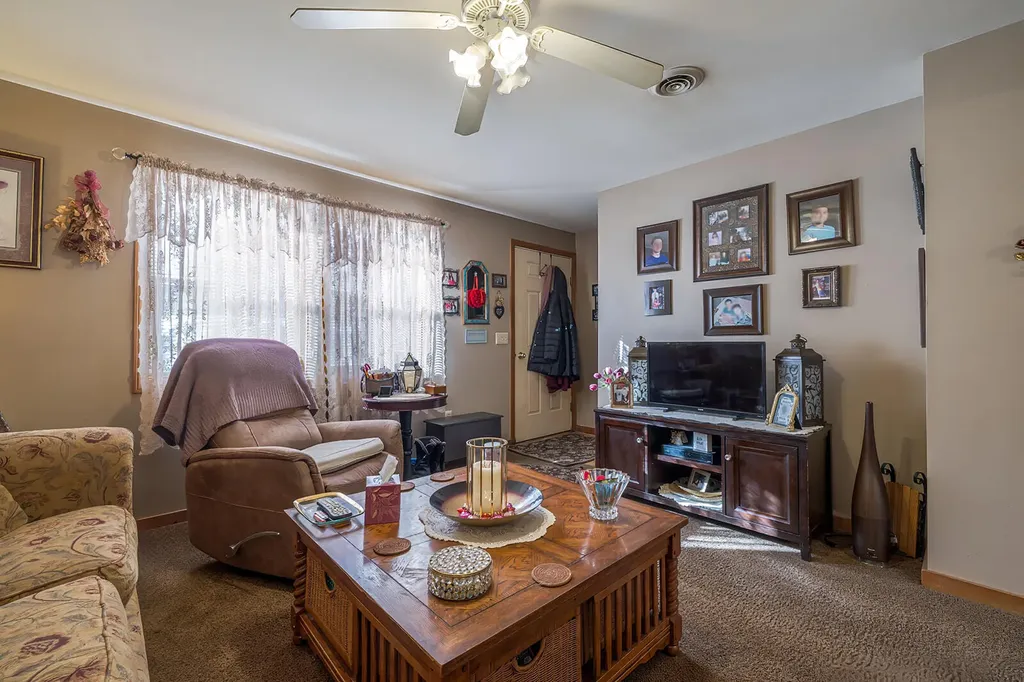 667 Bangor Road Ellsworth ME 04605