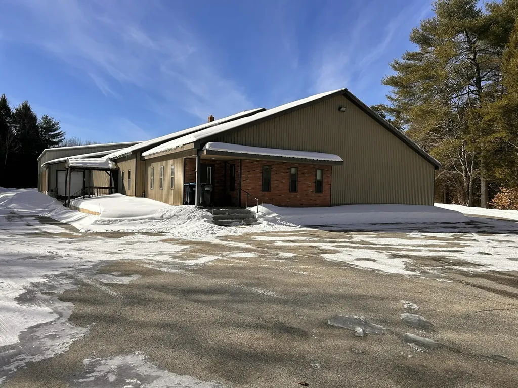614 Elmwood Road Pownal ME 04069