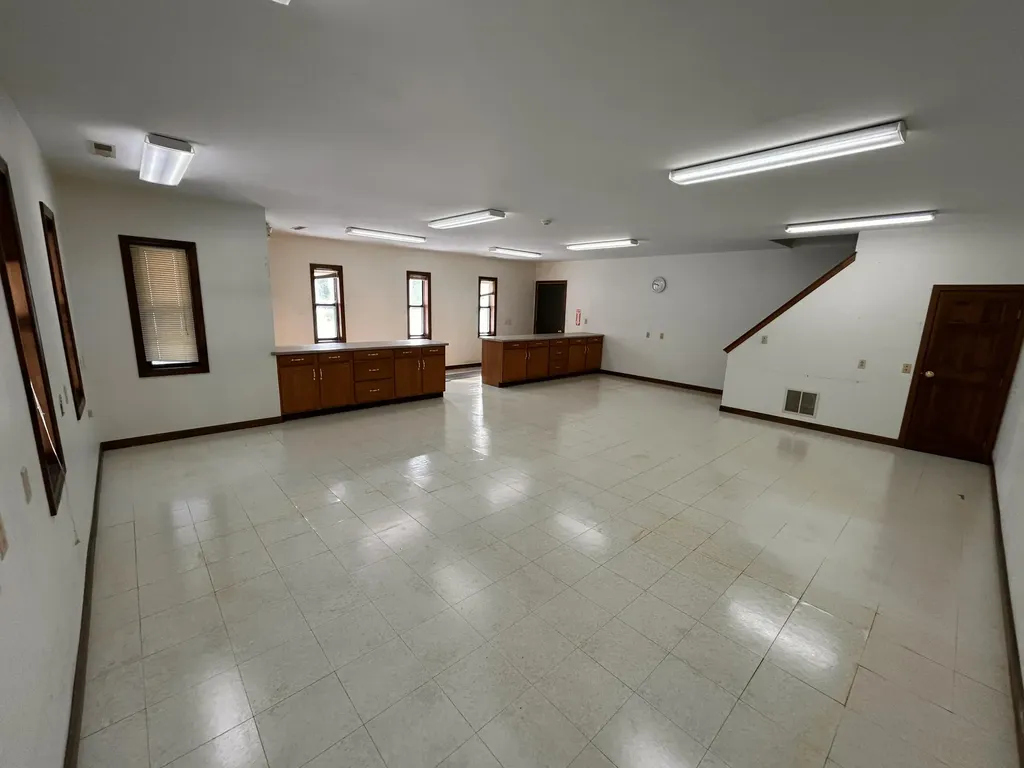 614 Elmwood Road Pownal ME 04069