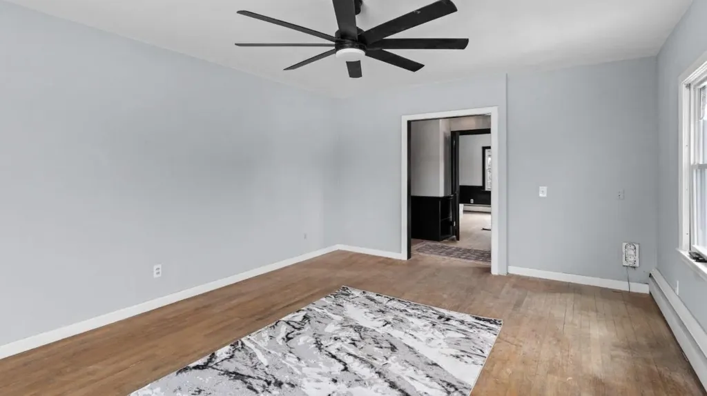 212 Montello Street Lewiston ME 04240