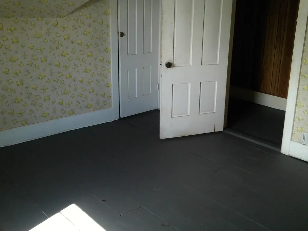 1025 Commercial Street Rockport ME 04856