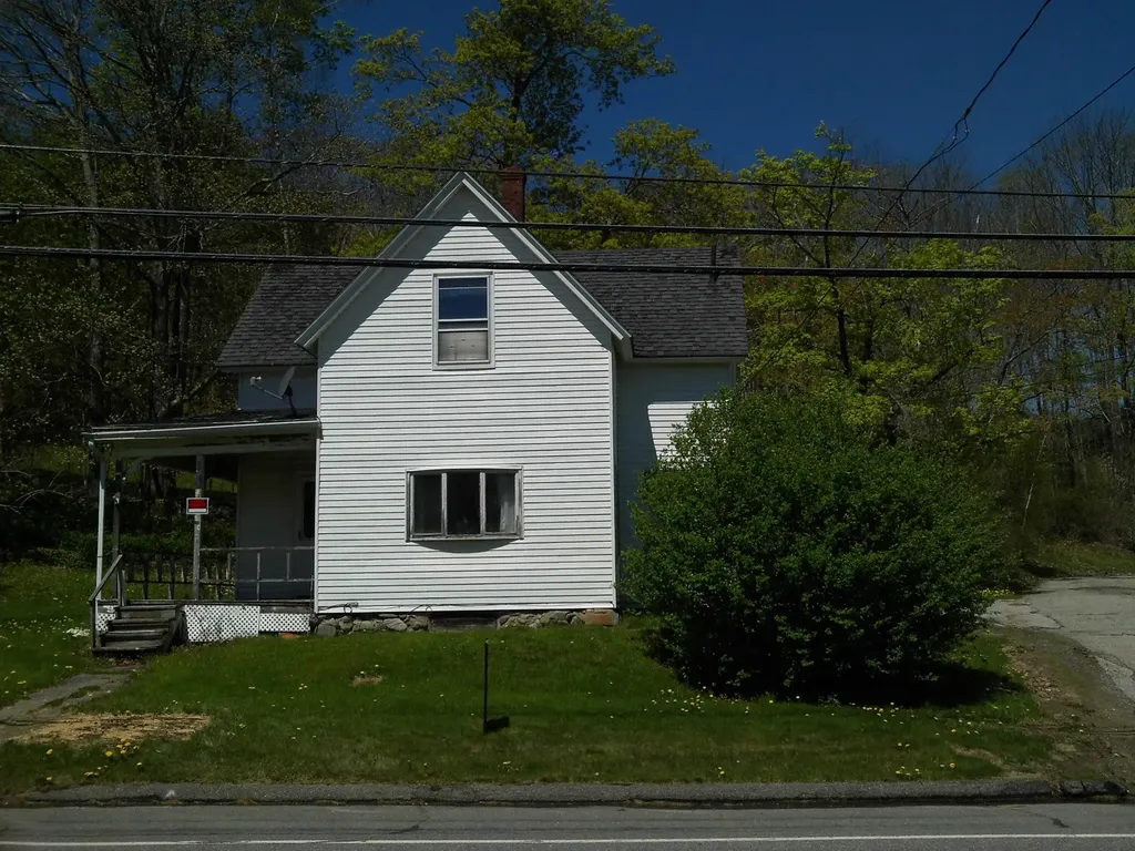 1025 Commercial Street Rockport ME 04856