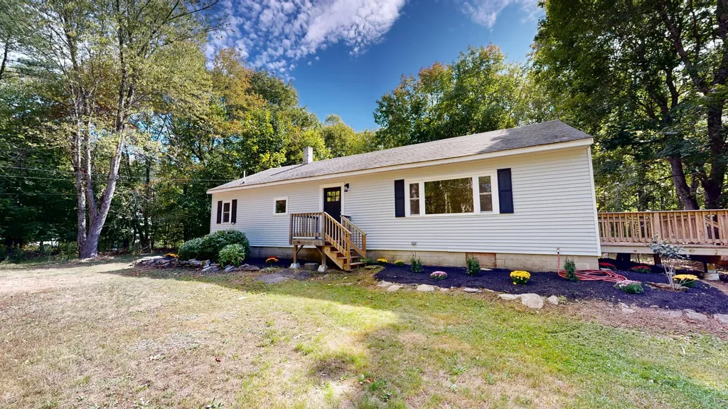313 W Neck Road Nobleboro ME 04555