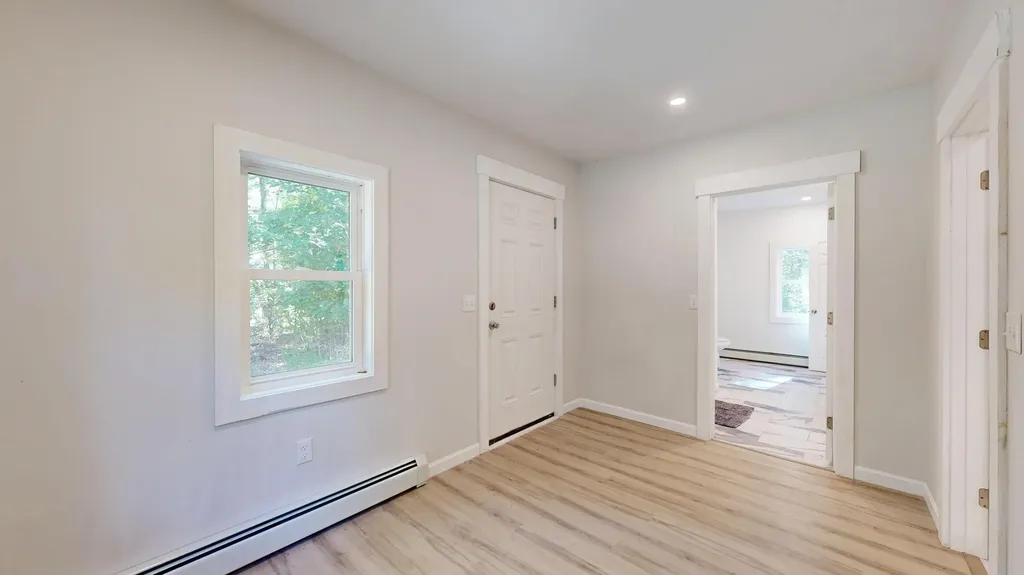 313 W Neck Road Nobleboro ME 04555