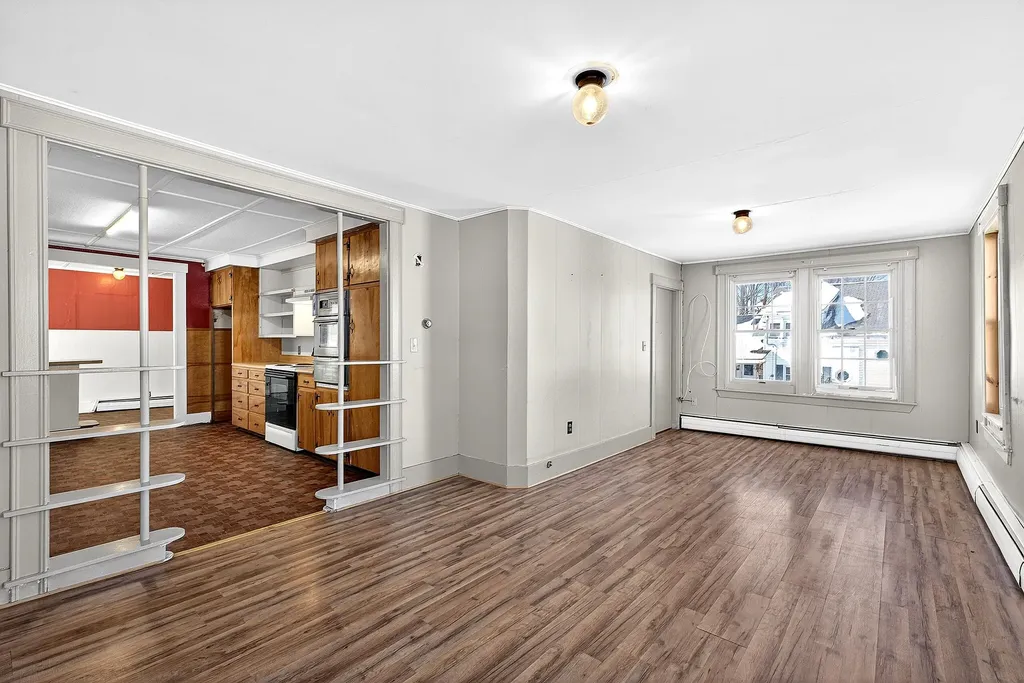 21 Corinna Road Saint Albans ME 04971