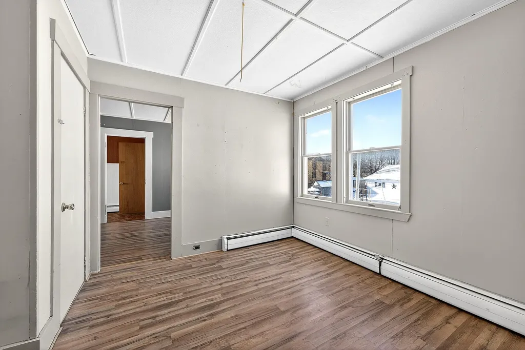 21 Corinna Road Saint Albans ME 04971