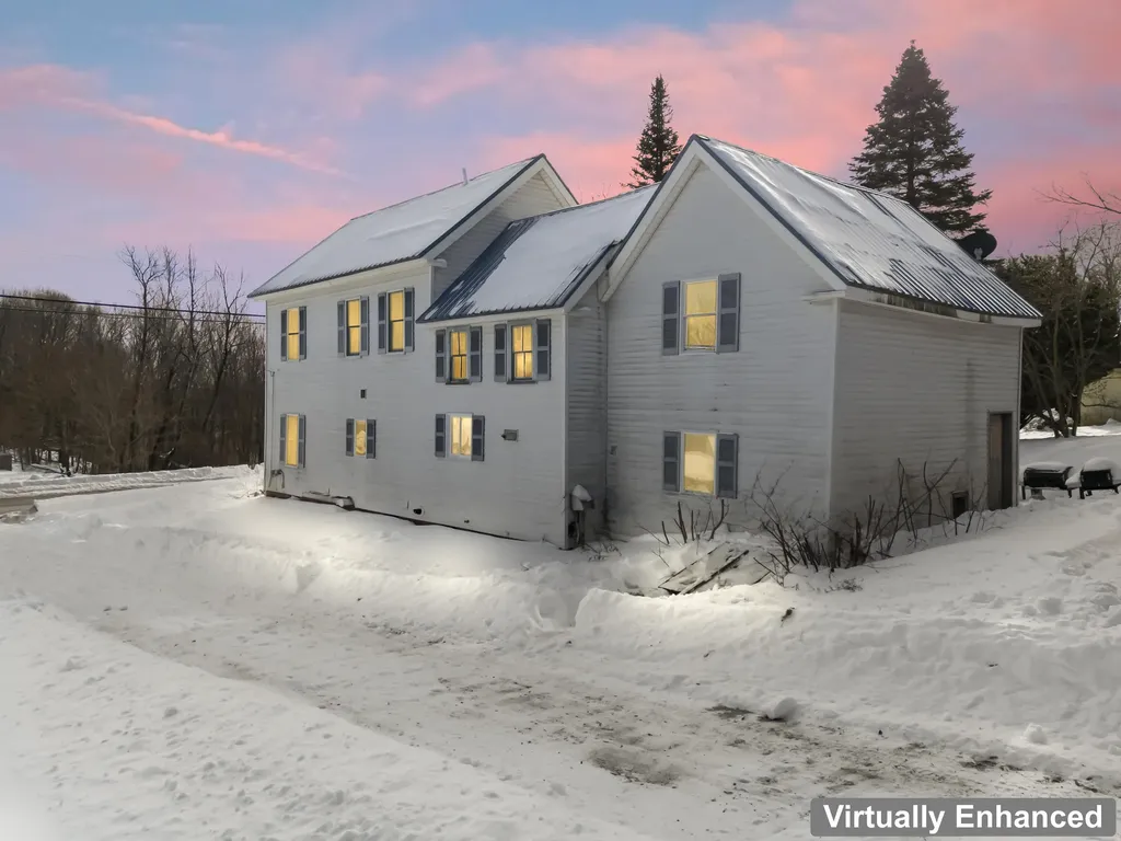 79 Harrison Avenue Gardiner ME 04345