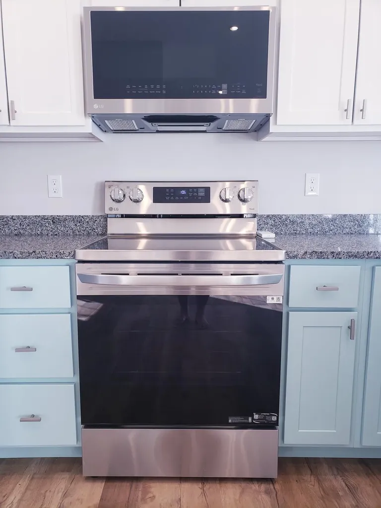 20 Heritage Way Saco ME 04072