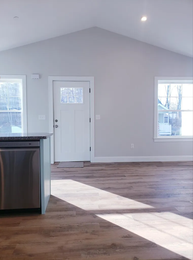 20 Heritage Way Saco ME 04072