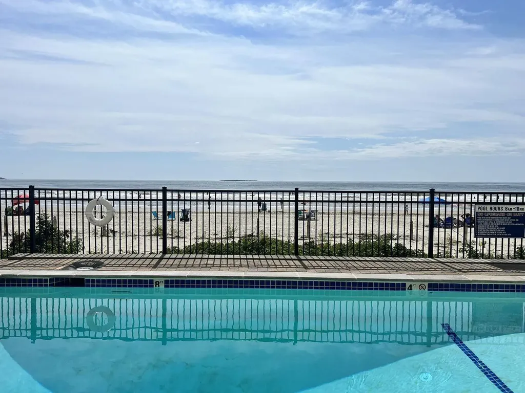 191 E Grand Avenue Old Orchard Beach ME 04064