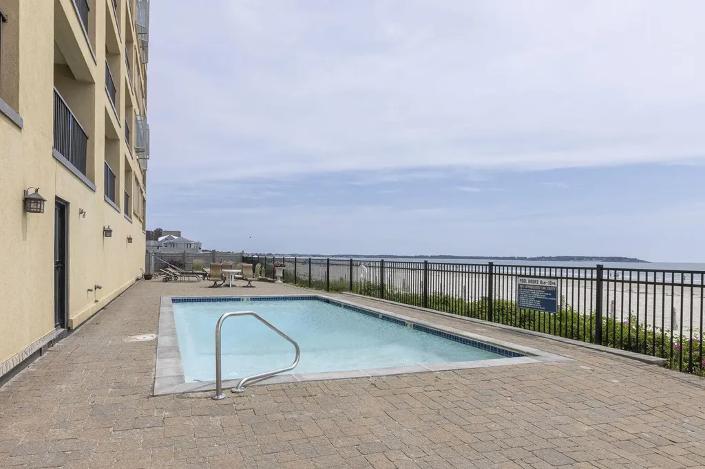 191 E Grand Avenue Old Orchard Beach ME 04064