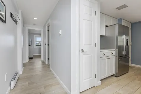 191 E Grand Avenue Old Orchard Beach ME 04064
