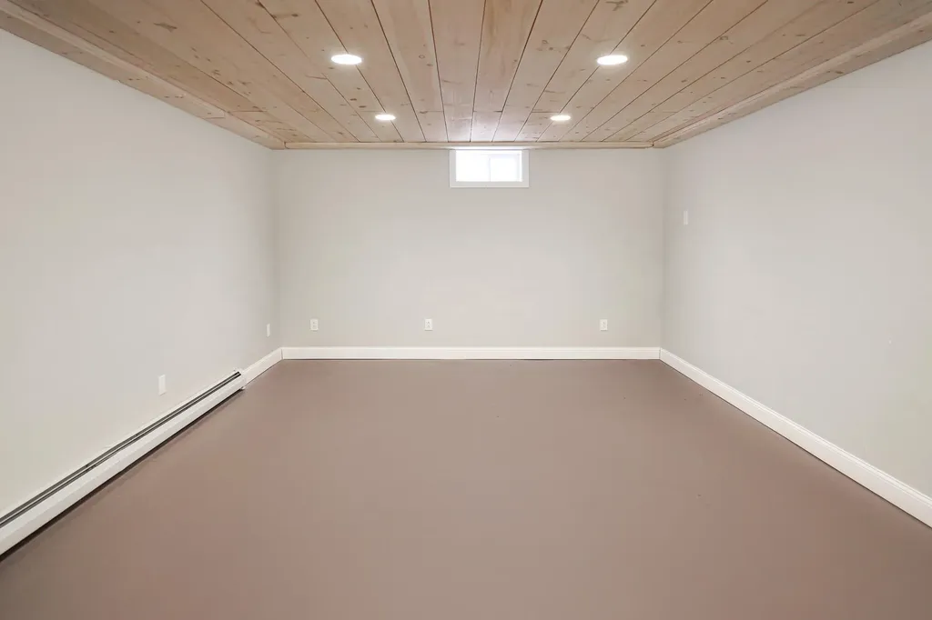 61 Webb River Drive Dixfield ME 04224