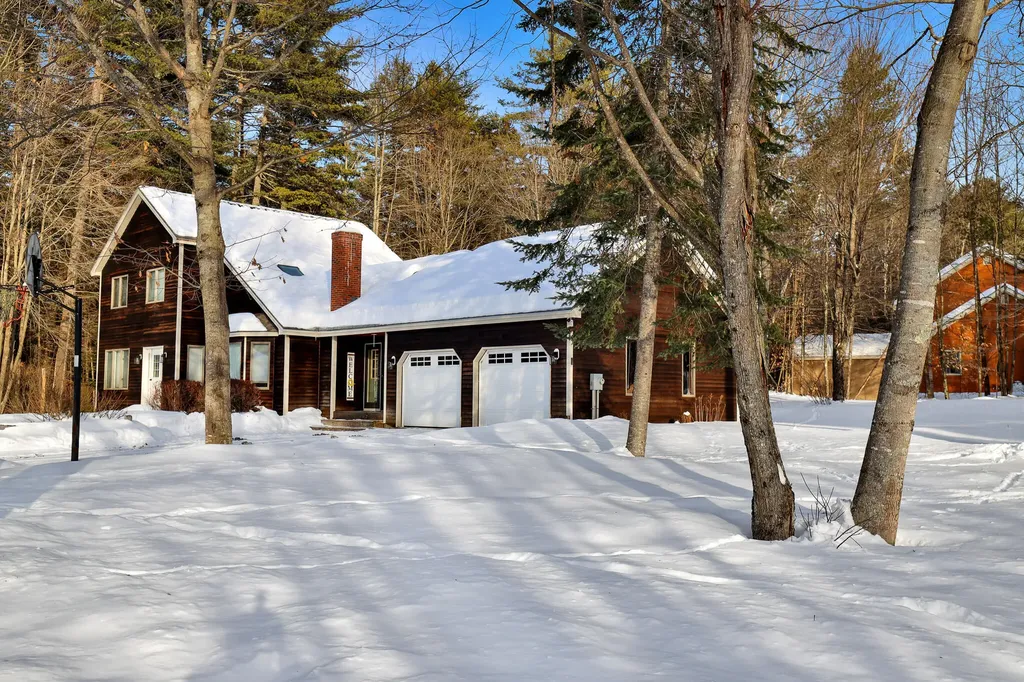 61 Webb River Drive Dixfield ME 04224