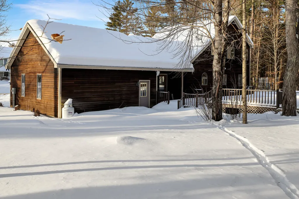 61 Webb River Drive Dixfield ME 04224