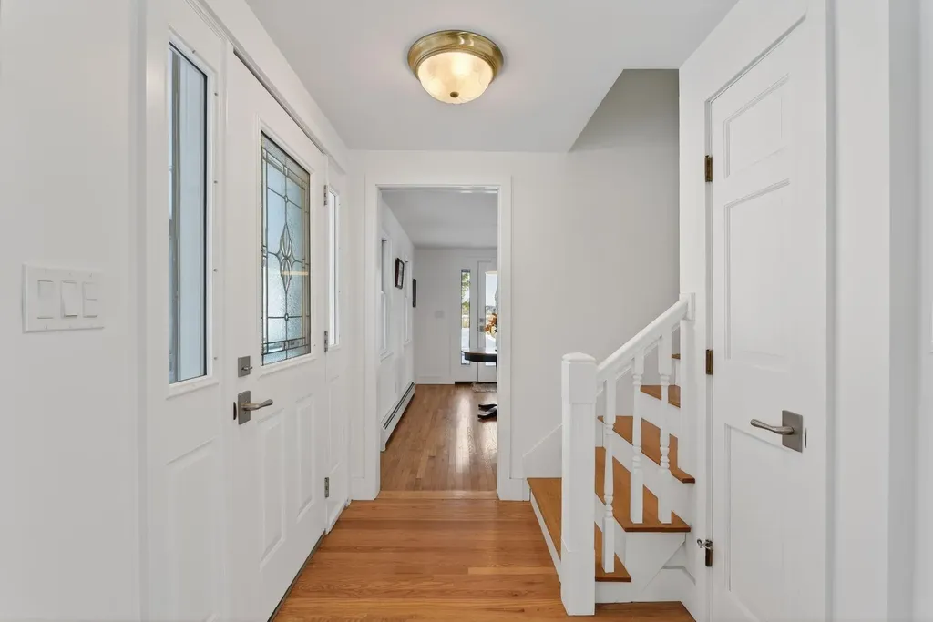 1275 Sawyer Road Cape Elizabeth ME 04107