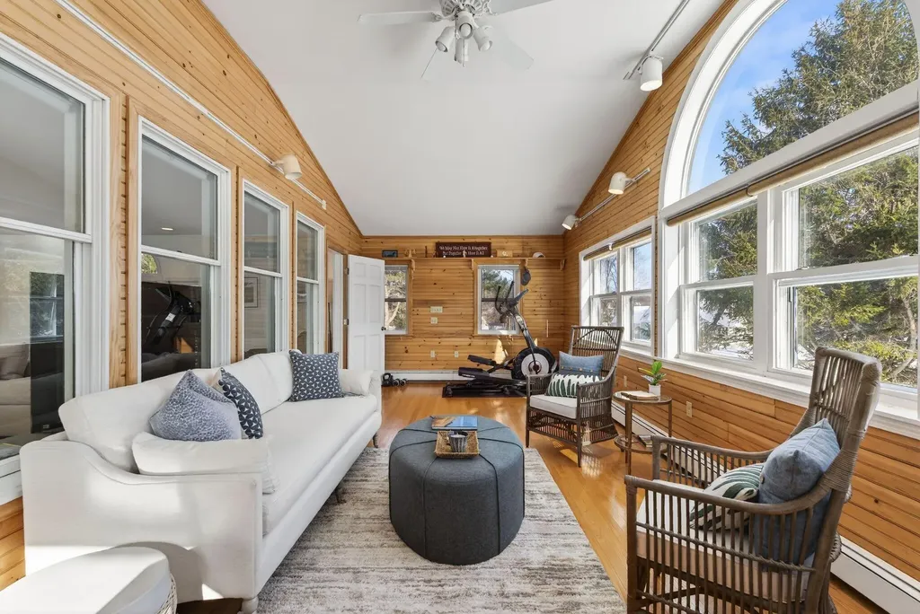 1275 Sawyer Road Cape Elizabeth ME 04107