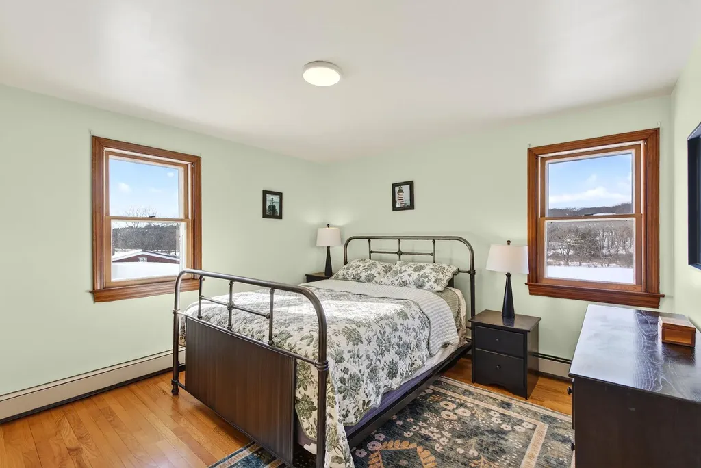 1275 Sawyer Road Cape Elizabeth ME 04107