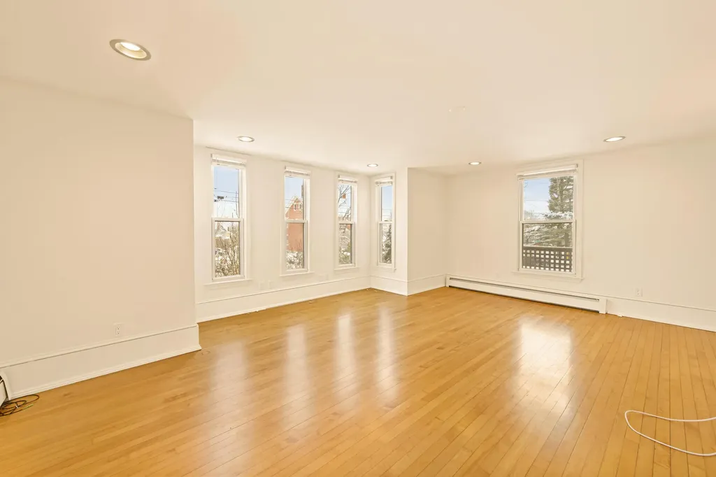 326 Union Street Bangor ME 04401