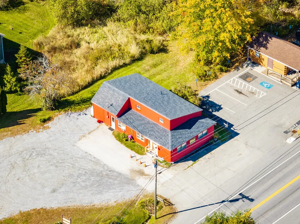 638 Rockland Street Rockport ME 04856