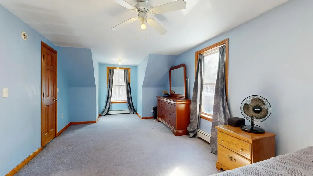 15 D And B Buckfield ME 04220