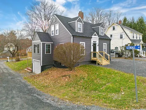 18 Manley Street Augusta ME 04330