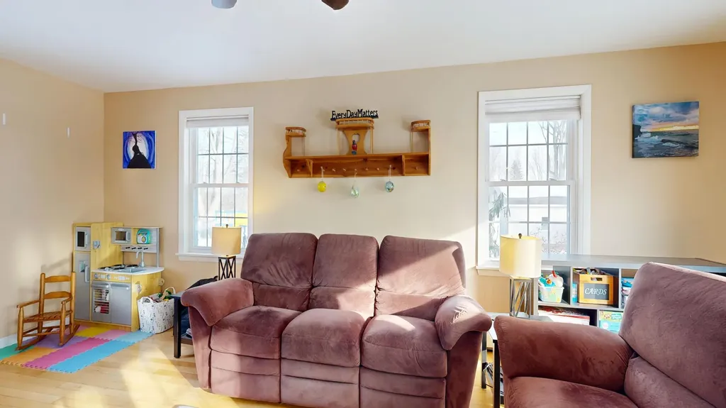 578 Main Street Monmouth ME 04259
