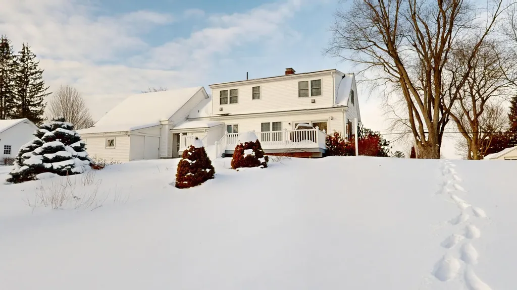 578 Main Street Monmouth ME 04259