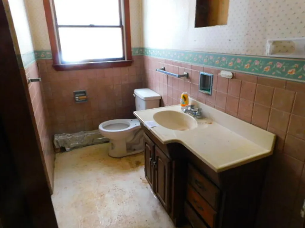 56 Cooper Street Machias ME 04654