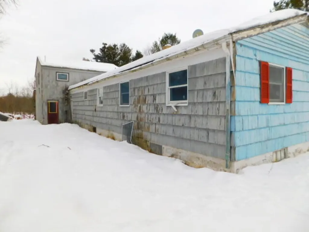 56 Cooper Street Machias ME 04654
