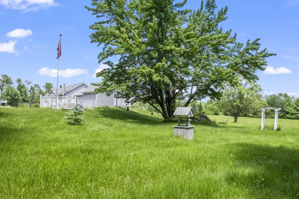 183 Country Club Road Norway ME 04268