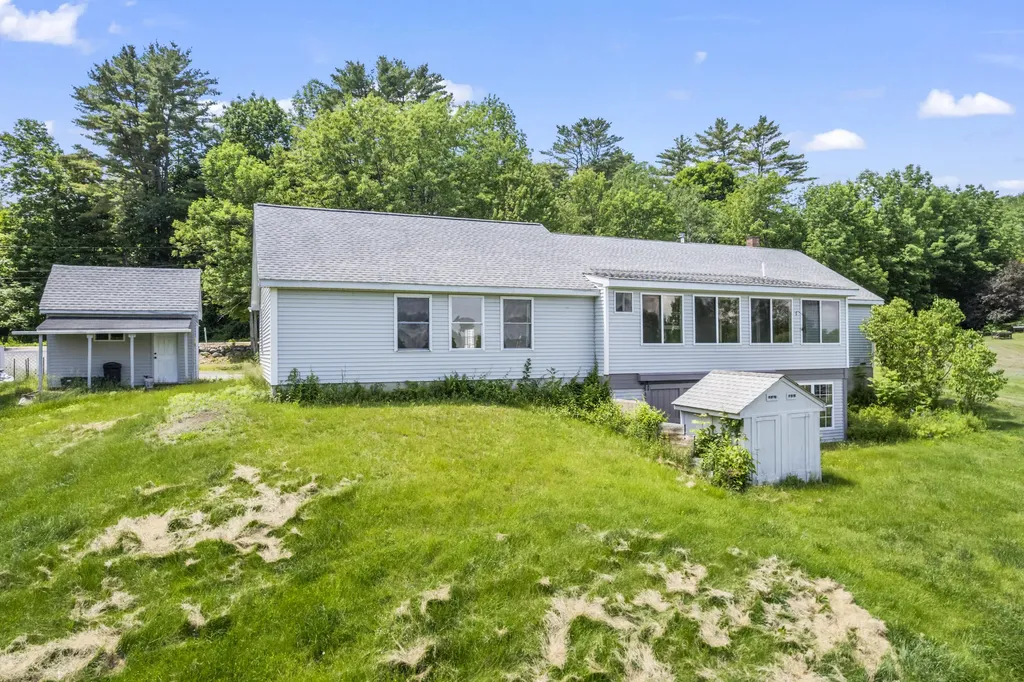 183 Country Club Road Norway ME 04268