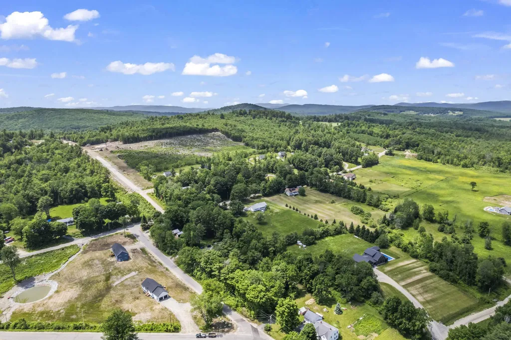183 Country Club Road Norway ME 04268