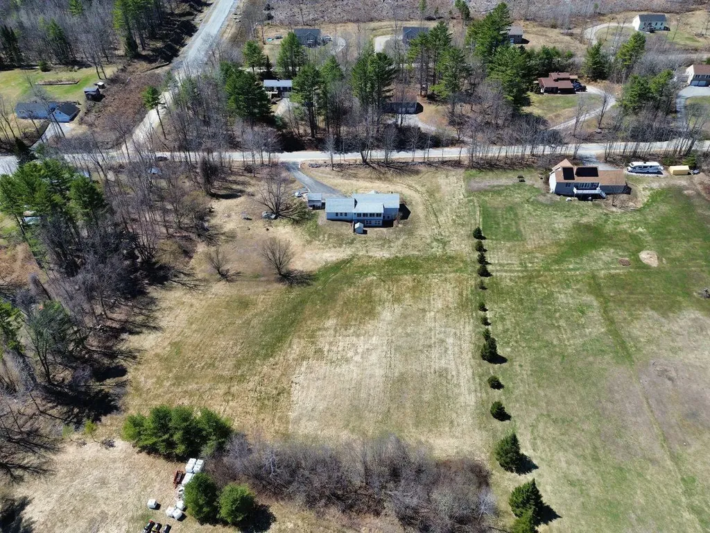 183 Country Club Road Norway ME 04268