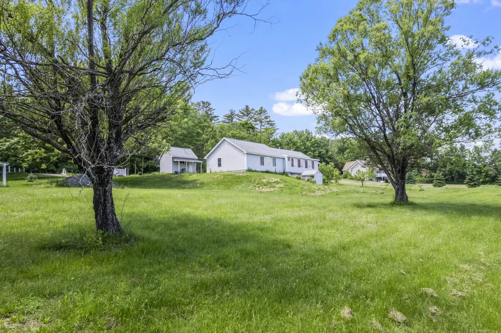183 Country Club Road Norway ME 04268