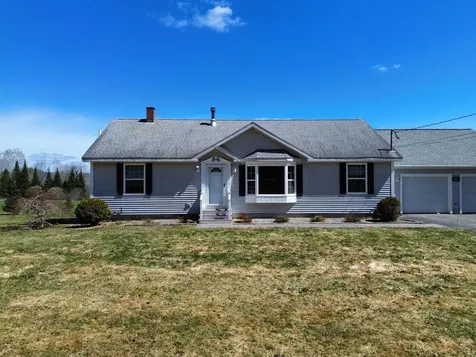 183 Country Club Road Norway ME 04268
