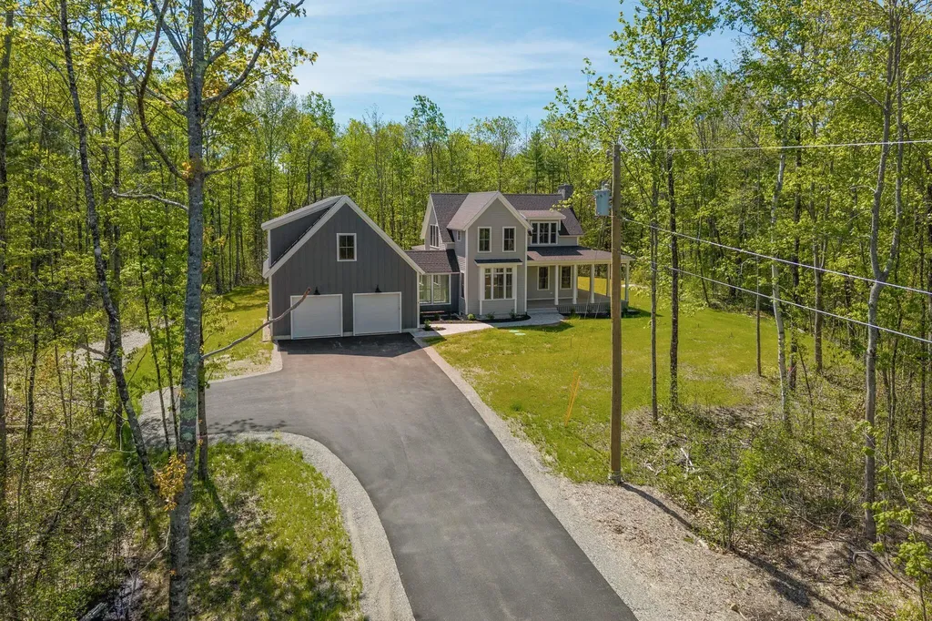 9 Acorn Avenue Kennebunkport ME 04046