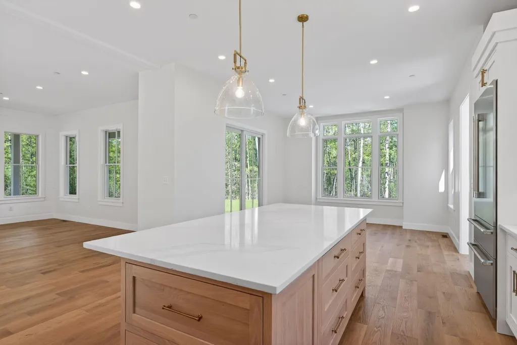 9 Acorn Avenue Kennebunkport ME 04046
