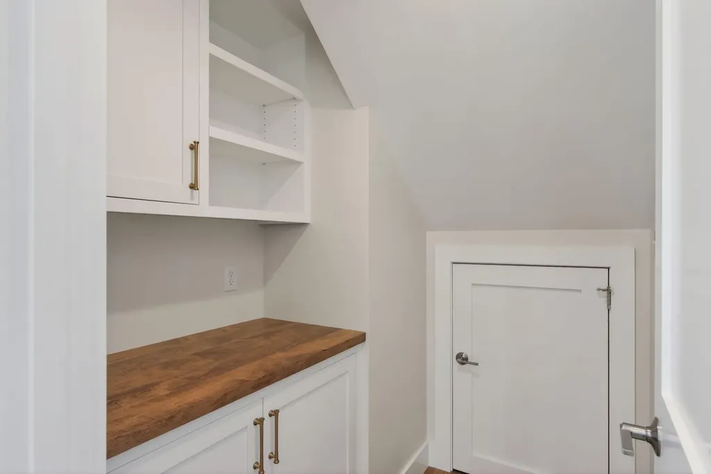 9 Acorn Avenue Kennebunkport ME 04046