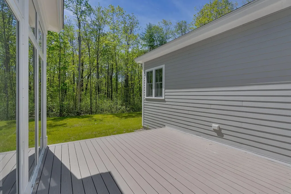 9 Acorn Avenue Kennebunkport ME 04046